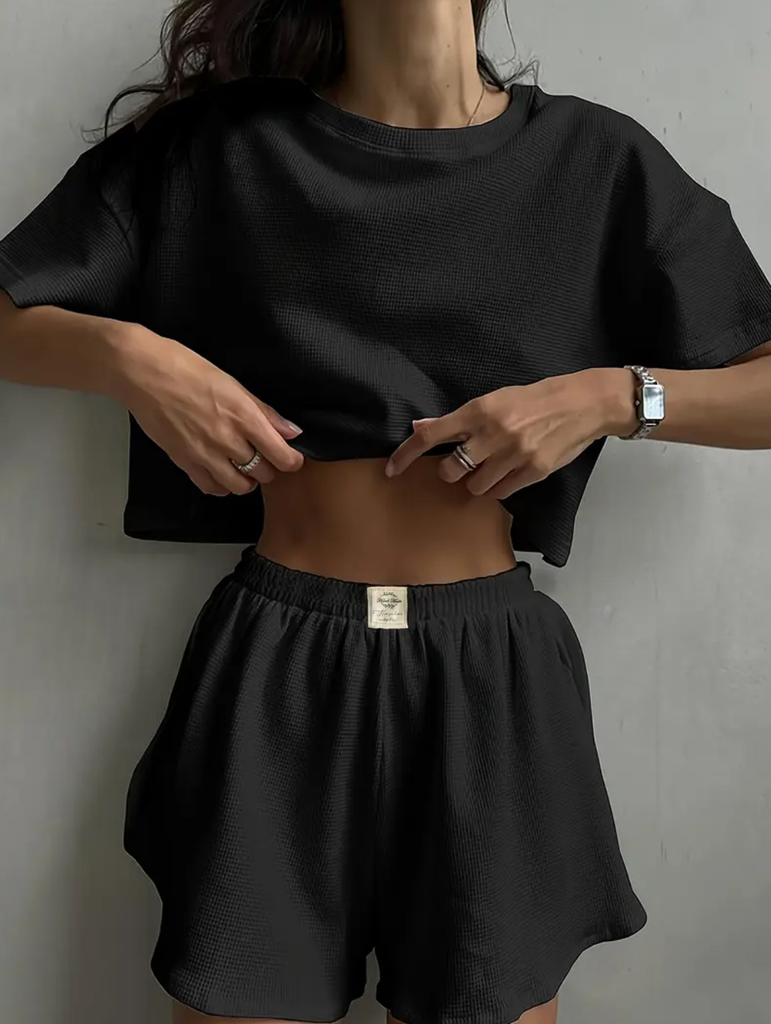 SET SHORT / TOP DE PUNTO COLOR NEGRO 