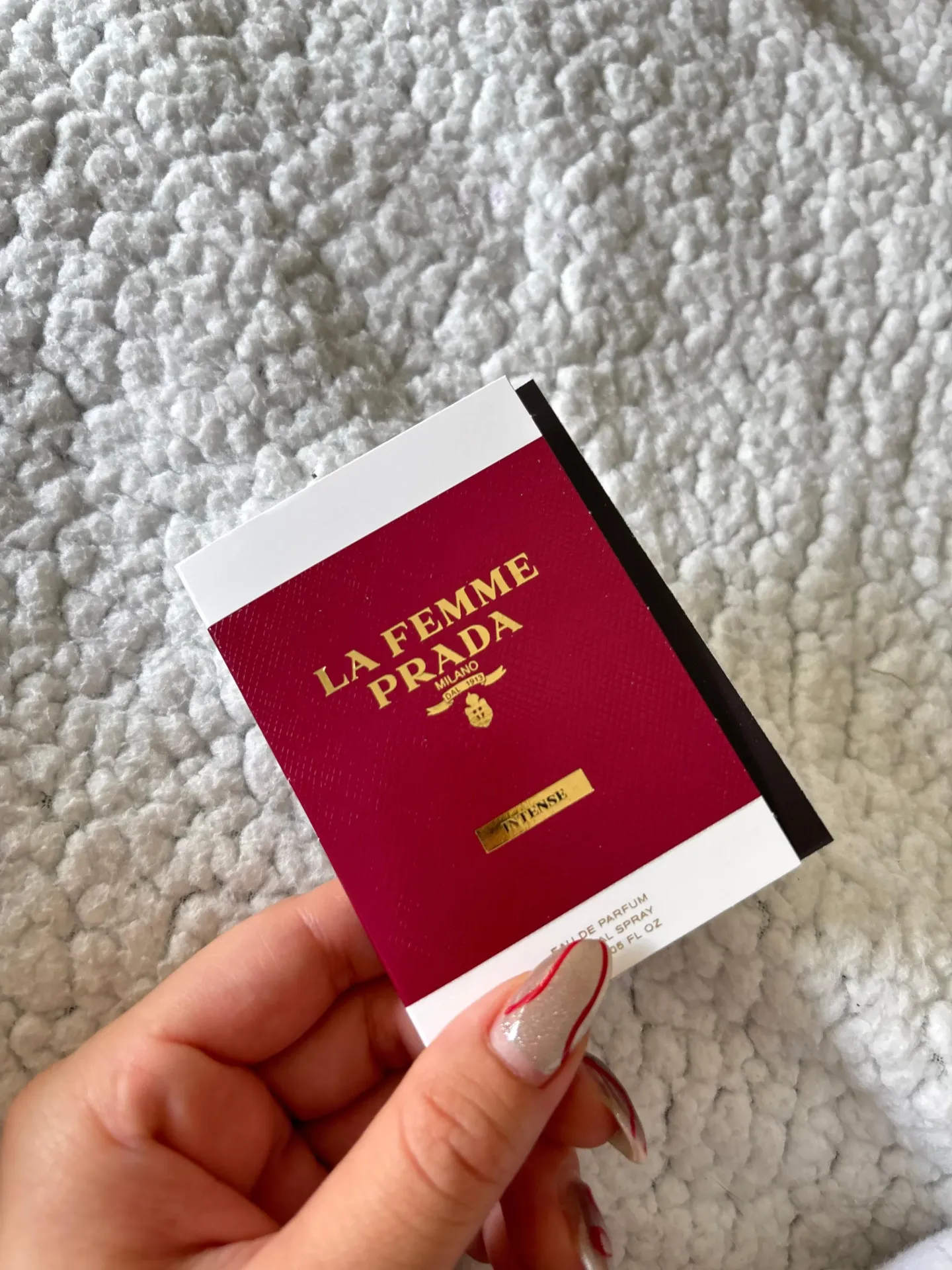 Prada La Femme Vial de Spray EDP de 1,5 ml (Mini) 