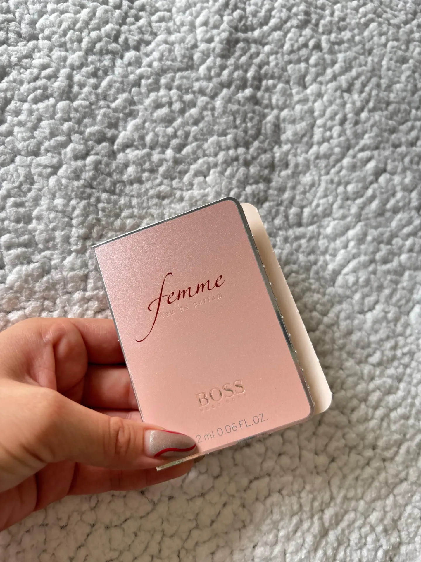 Hugo Boss Femme Vial de Spray EDP de 2 ml (Mini) 