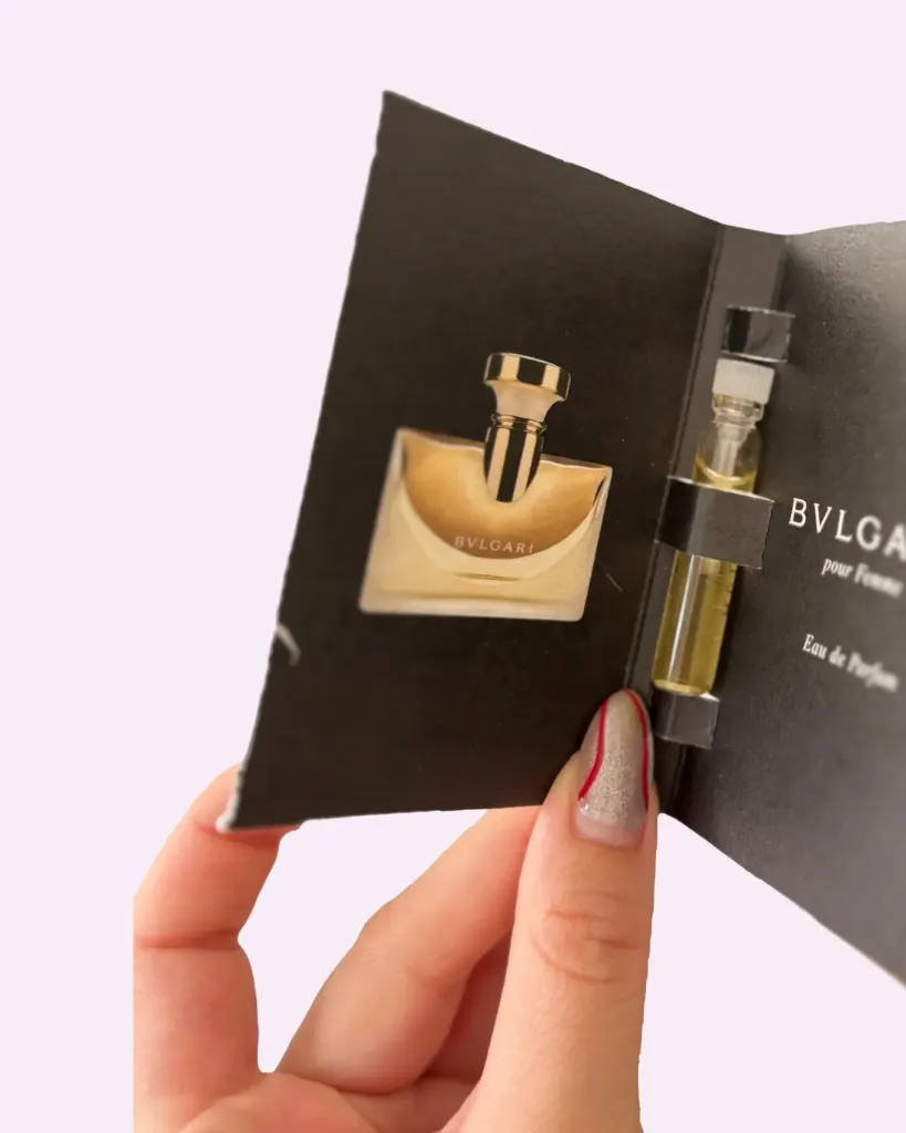 Bvlgari para dama Eau de toilette Vial de Spray EDP de 1,6 ml (Mini) 